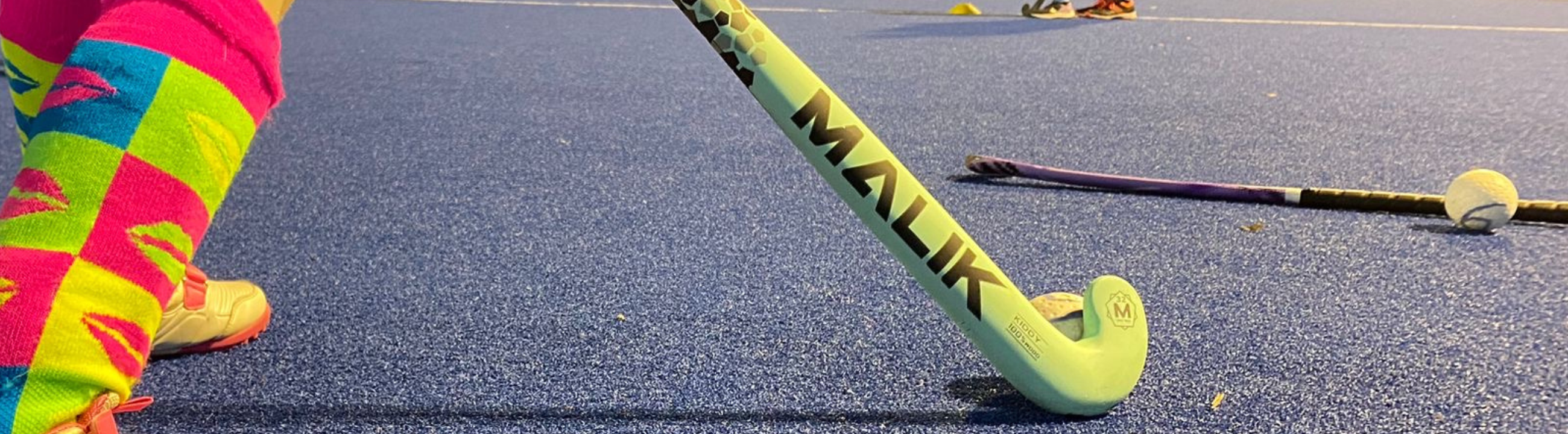 Kids Standard Bow Hockey Sticks | Total Hockey