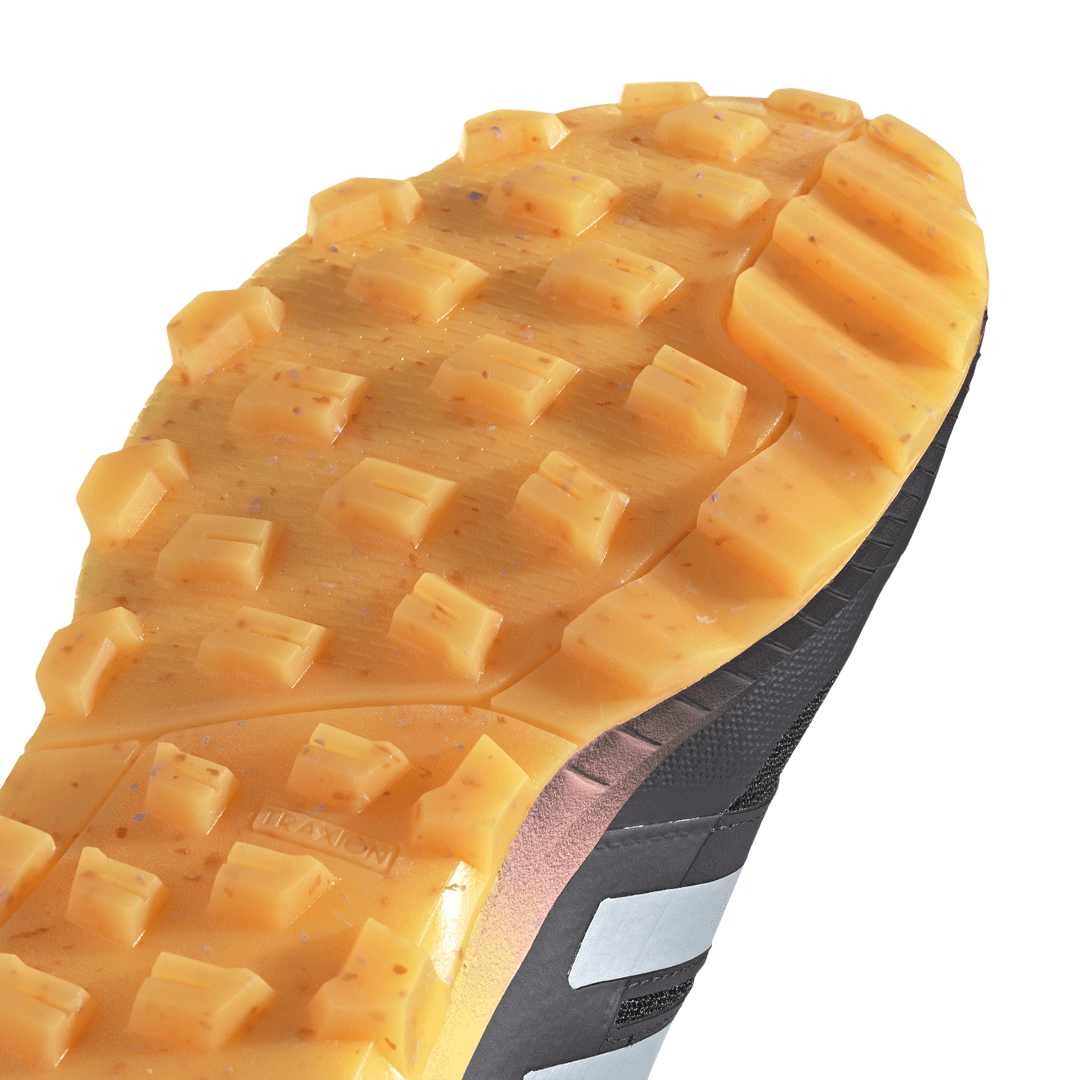 Adidas Hockey | Adidas Hockey Flexcloud 2.1 Black (2024) | Flexcloud 2.1 Black (2024) - EUR 36 | UK 3.5 | Total Hockey