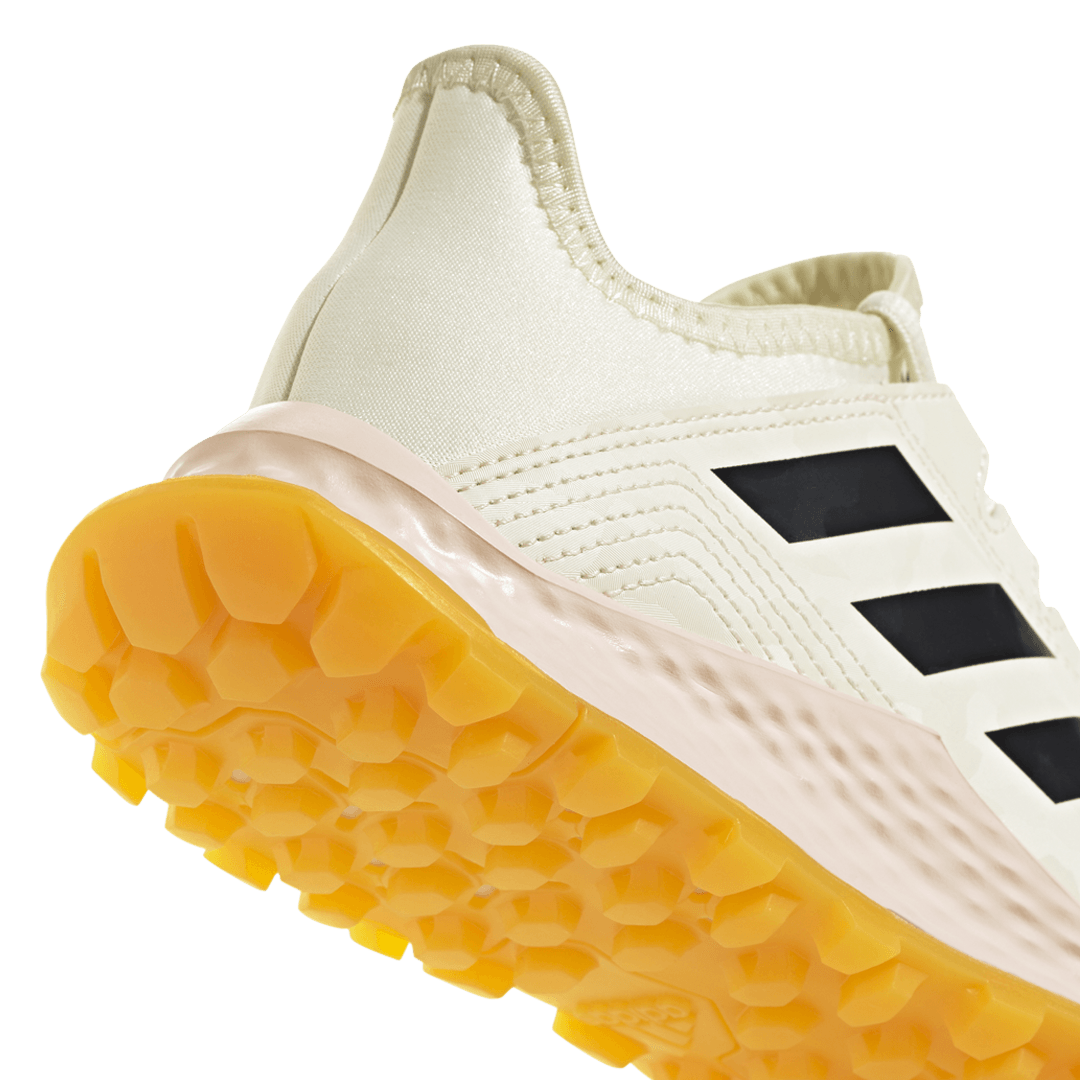Adidas Hockey | Adidas Hockey Hockey Youngstar Ivory (2024) | Hockey Youngstar Ivory (2024) - EUR 32 | UK 13.5 Jr | Total Hockey