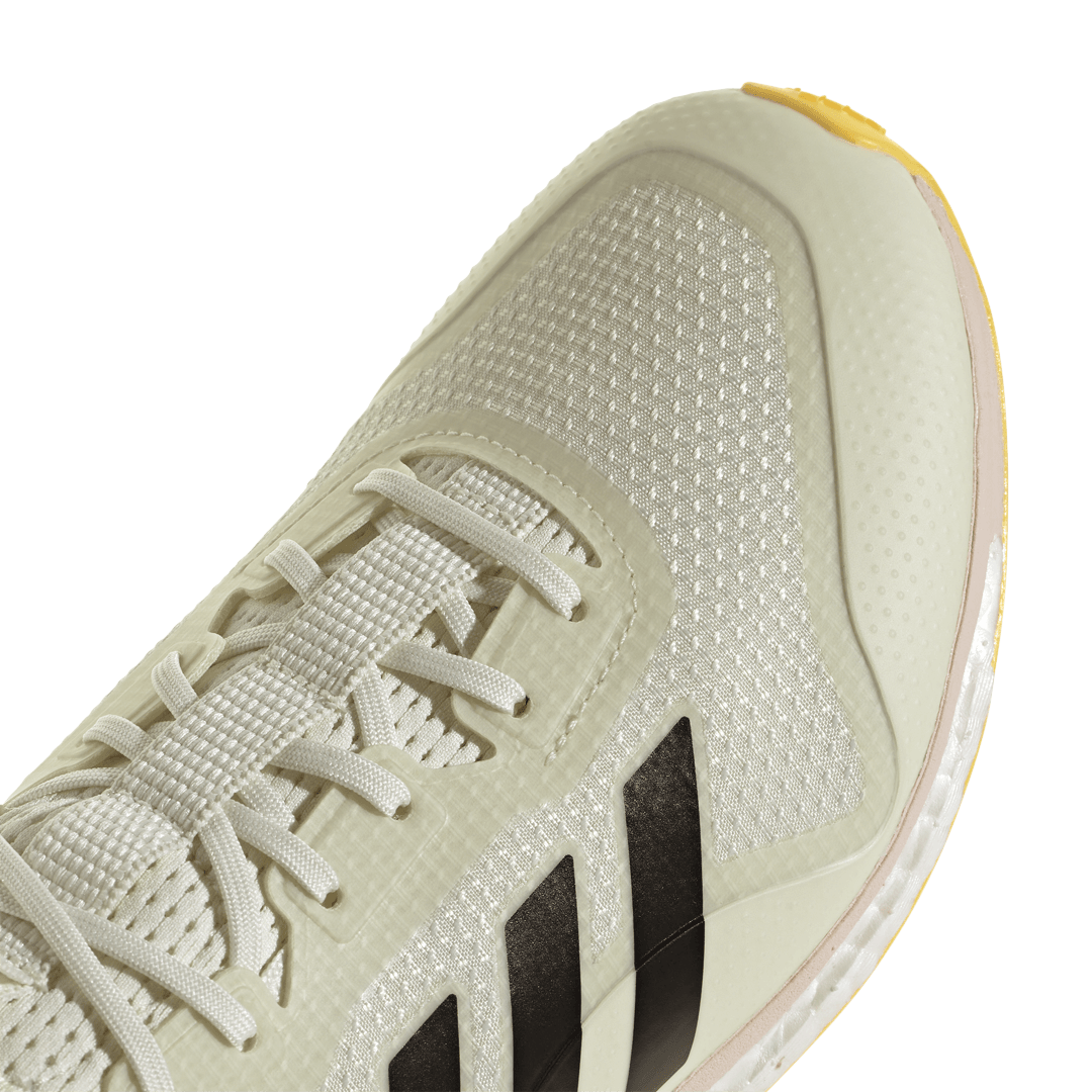 Adidas Hockey | Adidas Hockey Fabella X Empower Ivory (2024) | Fabella X Empower Ivory (2024) - EUR 36 | UK 3.5 | Total Hockey