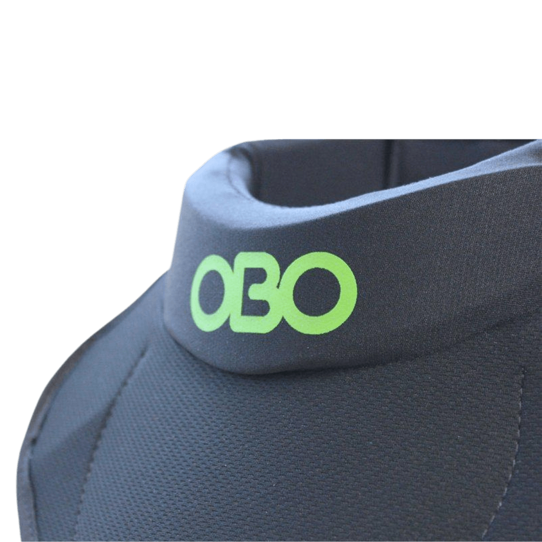 OBO | OBO RIBO Throat Guard with Bib | RIBO Throat Guard with Bib - Black/Green / One Size | Total Hockey