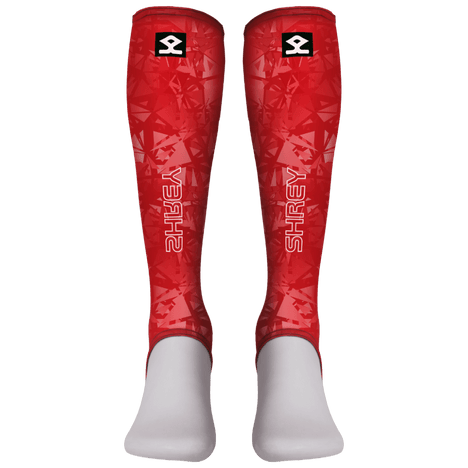 Shrey Hockey | Shrey Hockey Shinliners With Stirrup - Red | Shinliners With Stirrup - Red - Red / Senior | Total Hockey